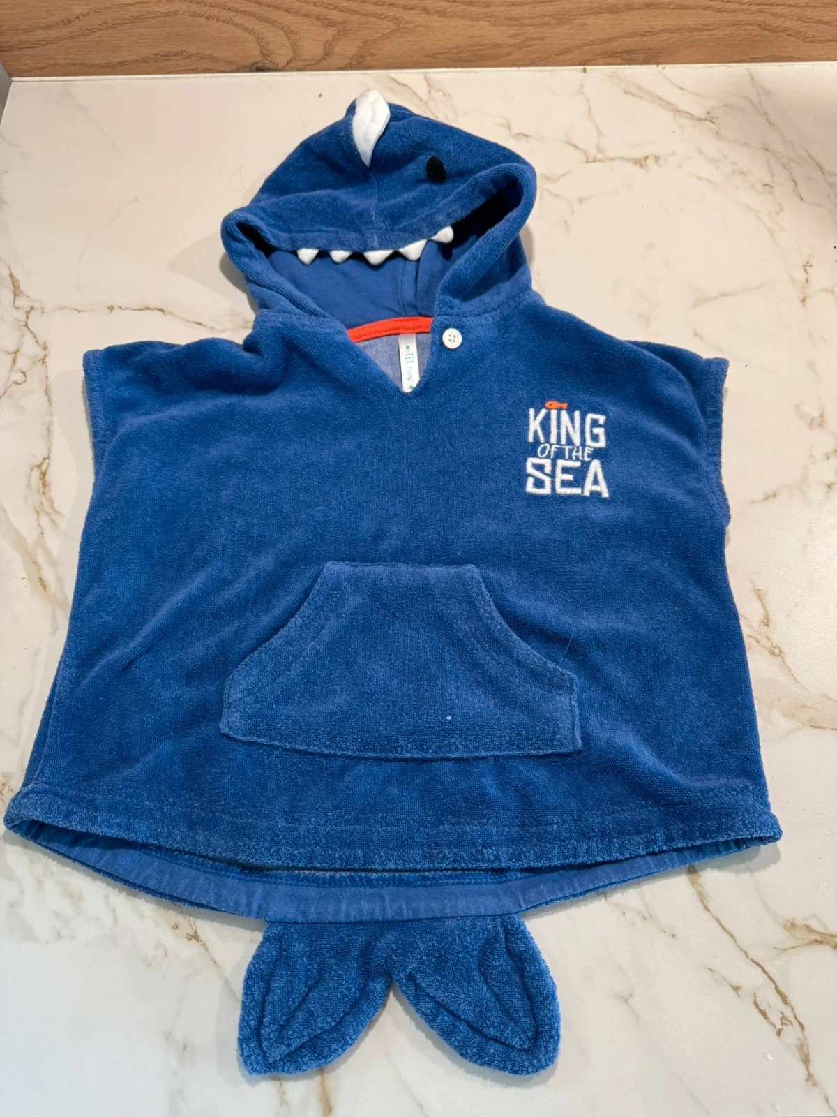 Cape de bain sortie bain Tex baby 6 9 mois couleur bleu très bon état requin King of the Sea